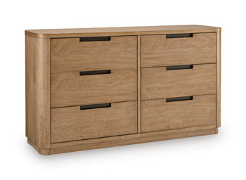 Pamaria Dresser