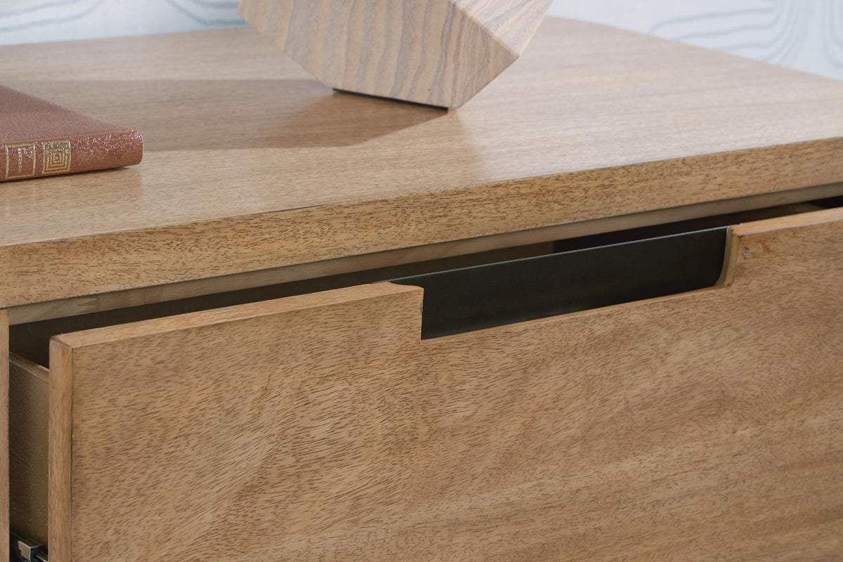 Pamaria Nightstand
