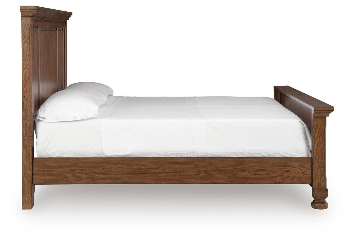Zackaryn Queen Panel Bed