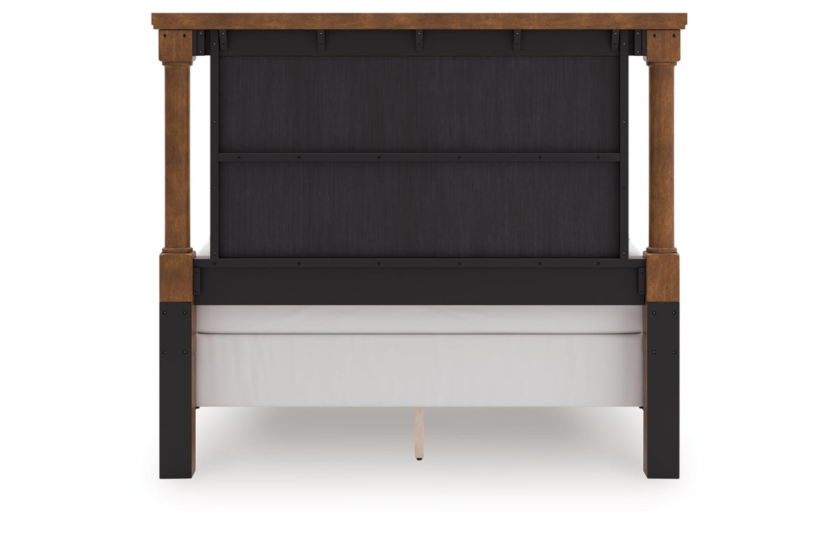 Rowlenstown Queen Poster Bed with Mirrored Dresser and Nightstand