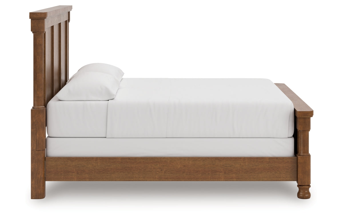 Rowlenstown California King Poster Bed with Mirrored Dresser and Nightstand
