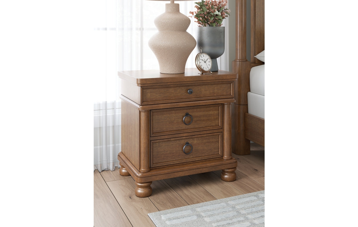 Rowlenstown King Poster Bed with Mirrored Dresser and Nightstand