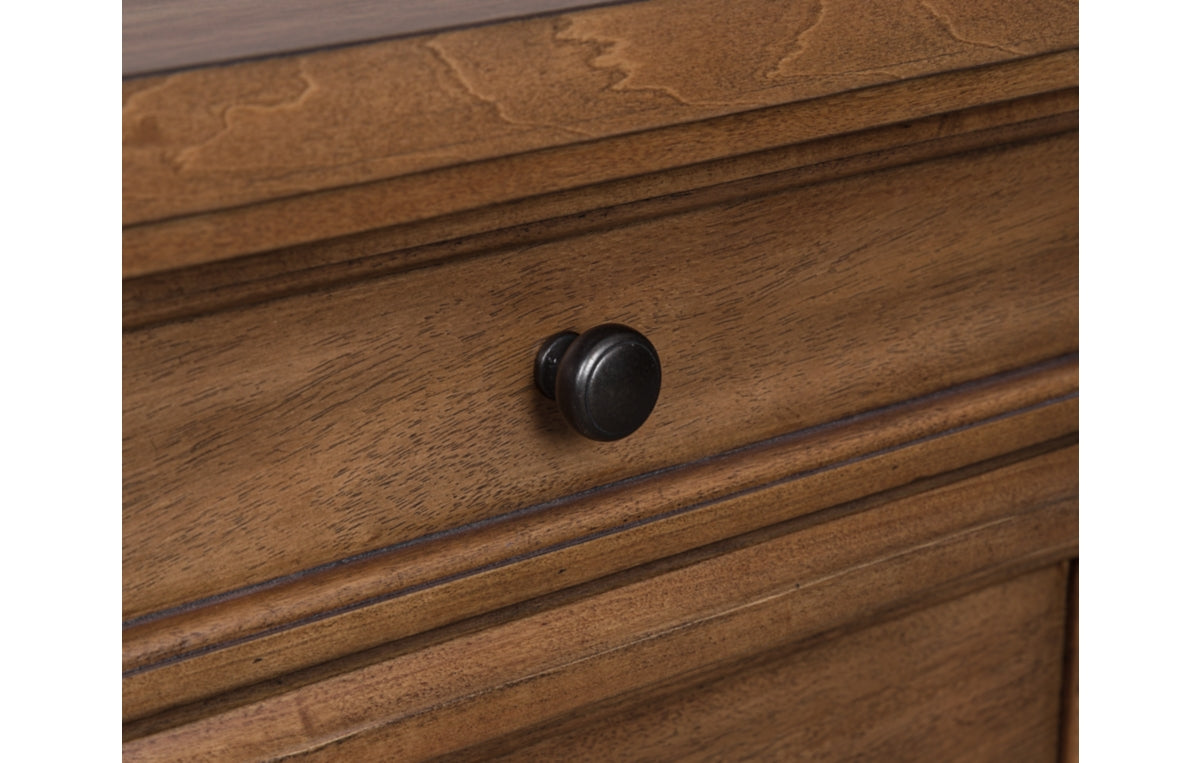 Rowlenstown Nightstand