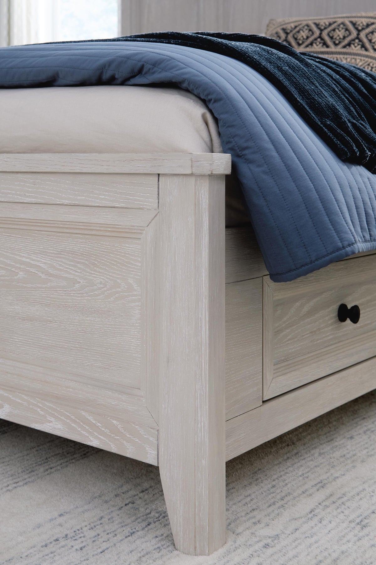 Darbonton King Panel Storage Bed