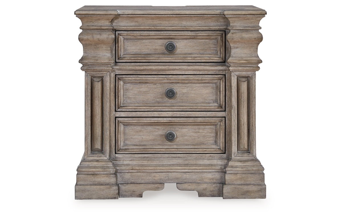 Blairhurst California King Panel Bed, Dresser, Mirror, Chest and Nightstand