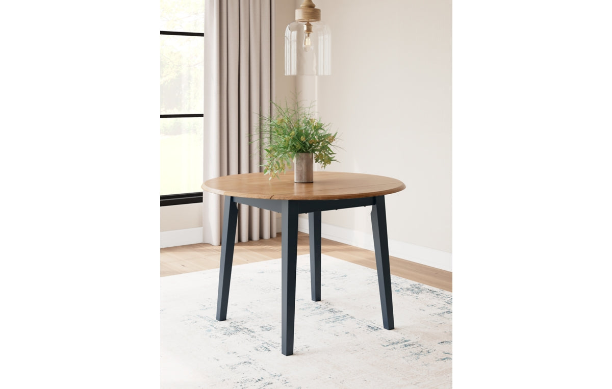 Gesthaven Dining Table and 2 Chairs