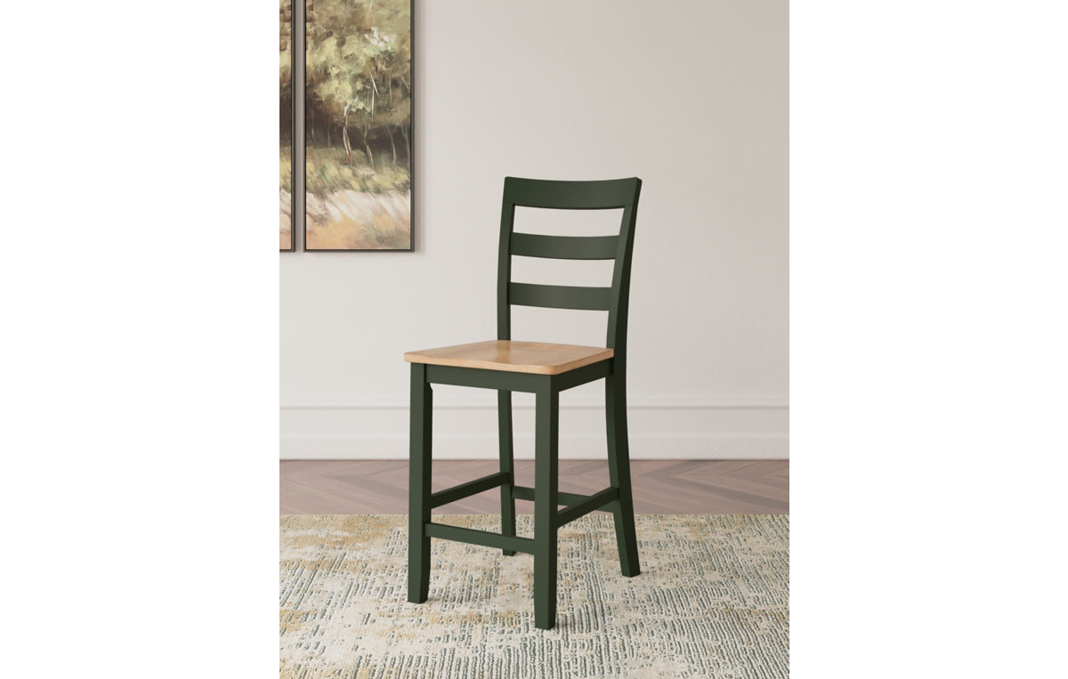 Gesthaven Counter Height Dining Table and 2 Barstools