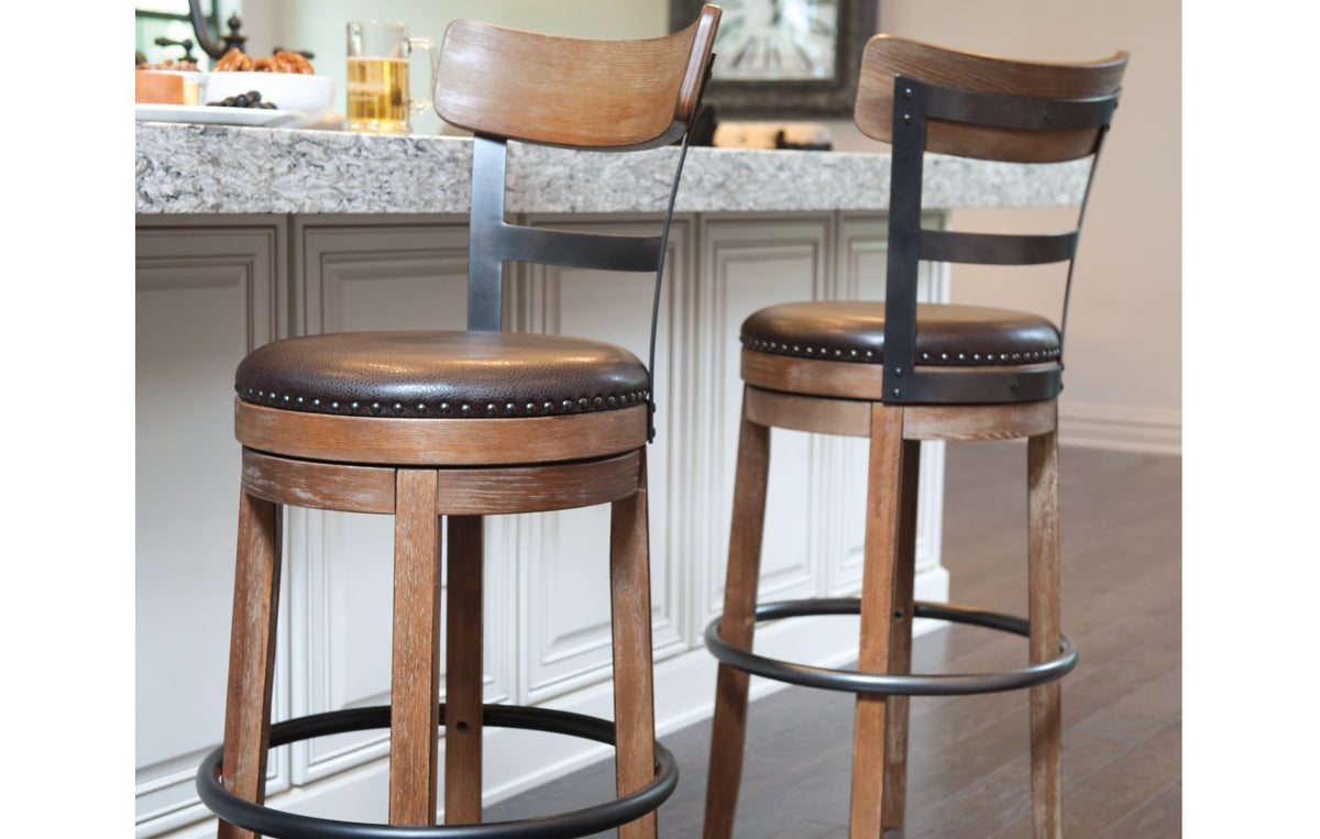 Pinnadel Bar Height Bar Stool