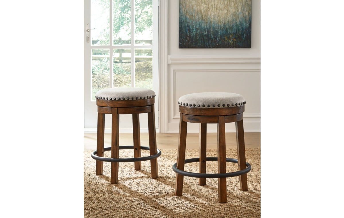 Valebeck Counter Height Stool
