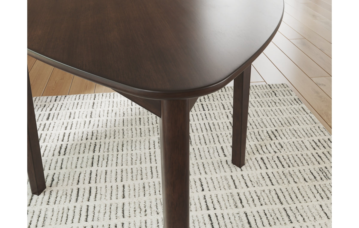 Mallenette Dining Table