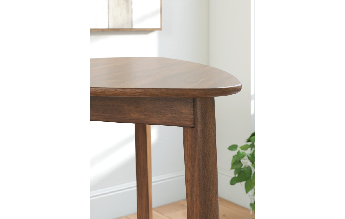 Tameride Dining Table