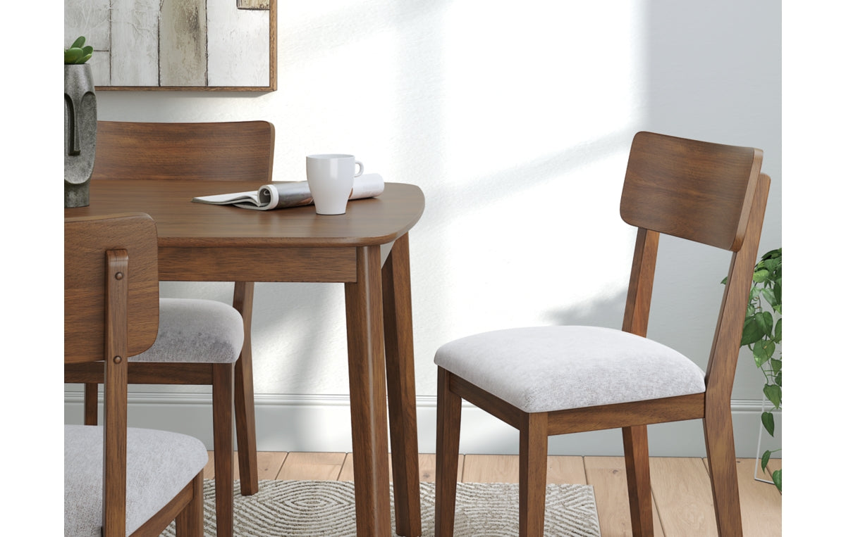 Tameride Dining Table and 4 Chairs (Set of 5)
