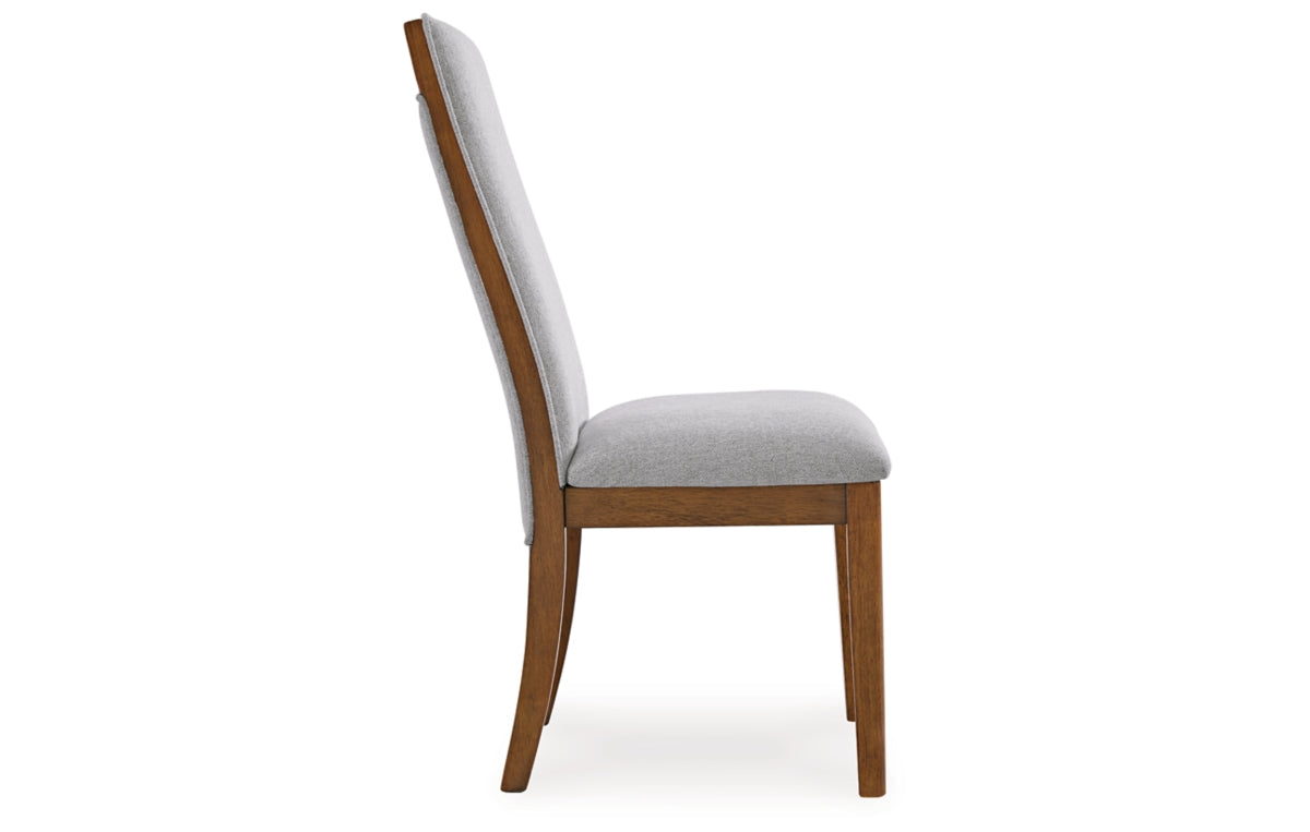 Lyncott Dining Table and 4 Chairs