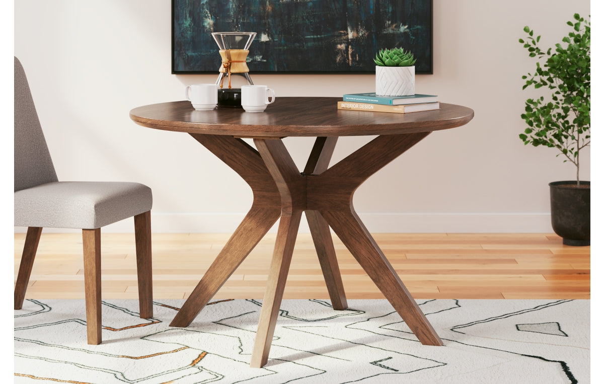 Lyncott Dining Table
