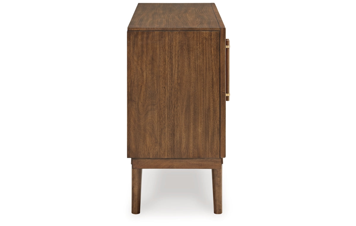 Lyncott Dining Server