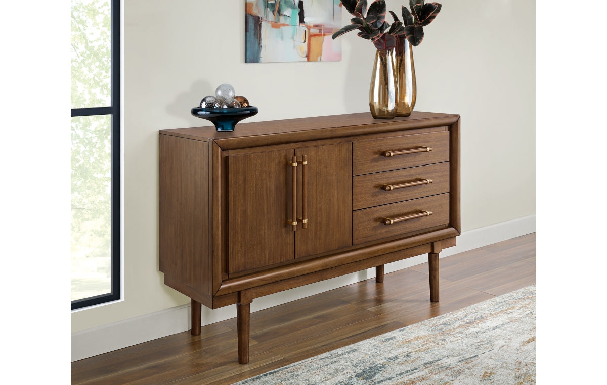 Lyncott Dining Server