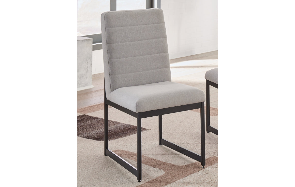 Tomtyn Dining Chair