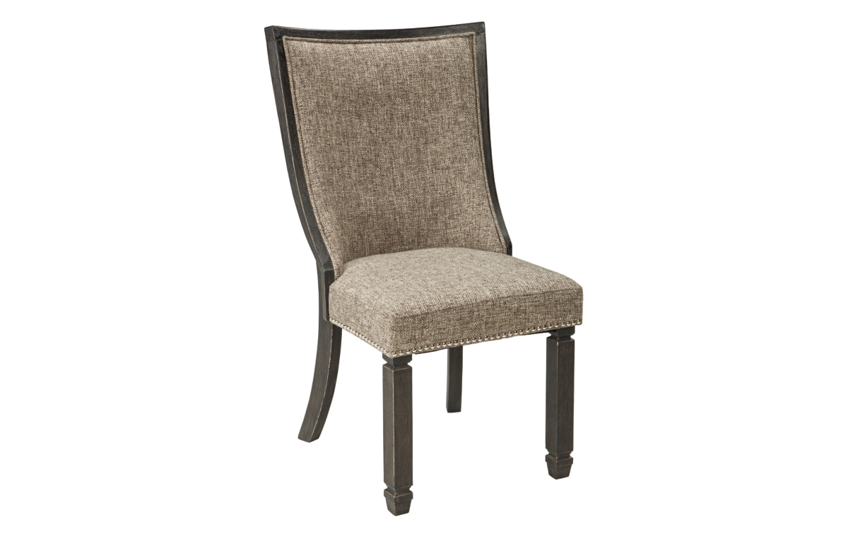 Tyler Creek Dining Table and 6 Chairs