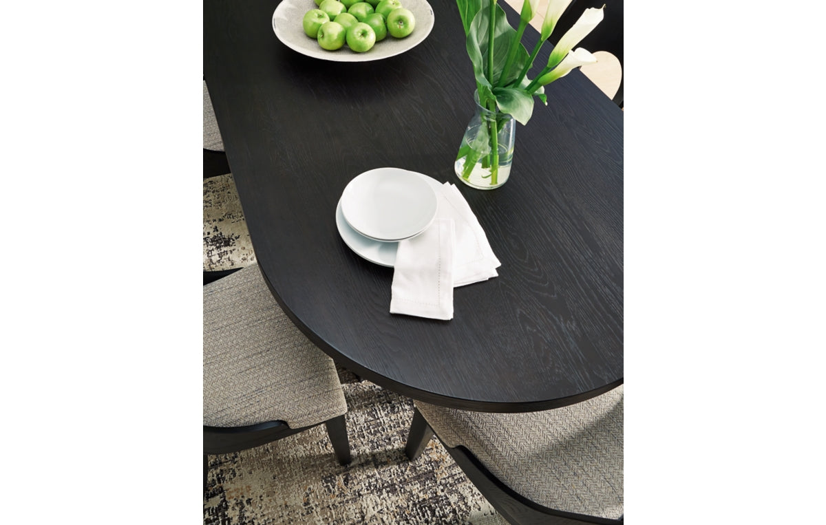 Rowanbeck Dining Table and 4 Chairs