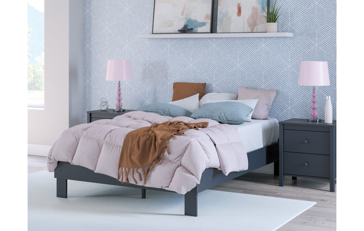Simmenfort Full Platform Bed