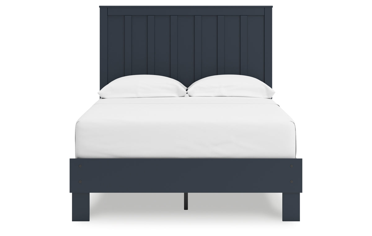 Simmenfort Full Platform Bed