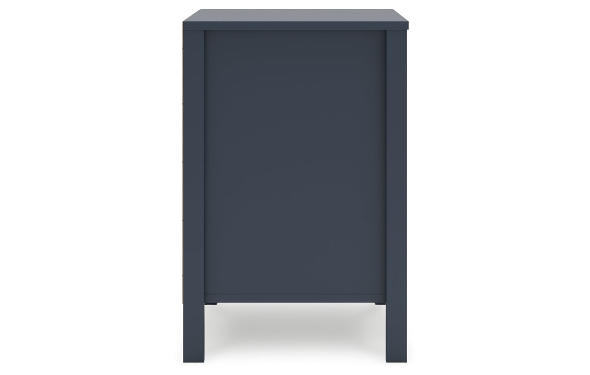 Simmenfort Nightstand