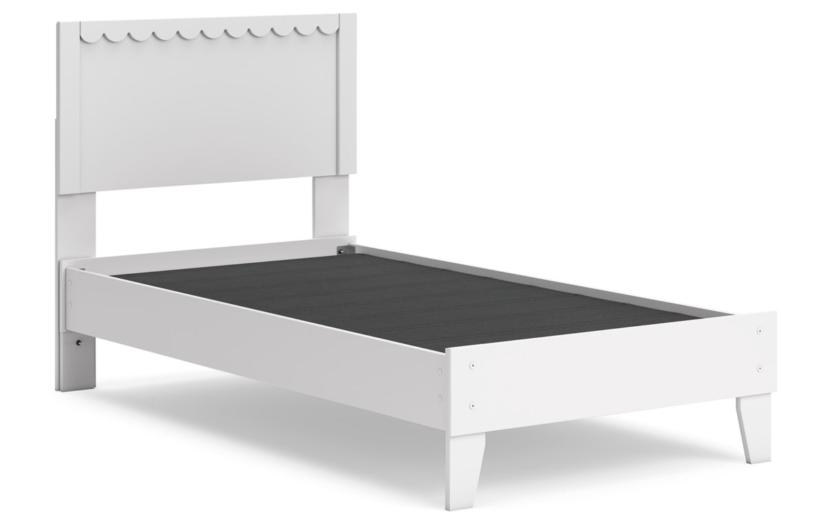 Hallityn Twin Panel Platform Bed