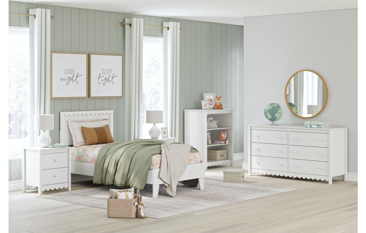 Hallityn Twin Panel Platform Bed
