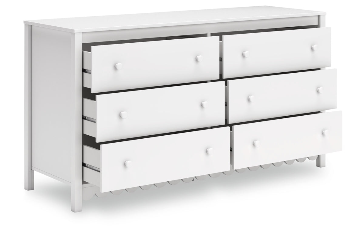 Hallityn Dresser