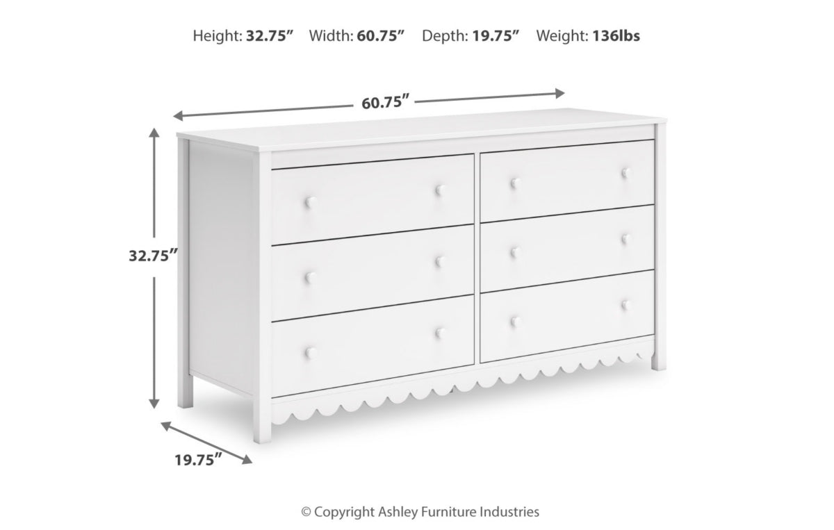 Hallityn Dresser