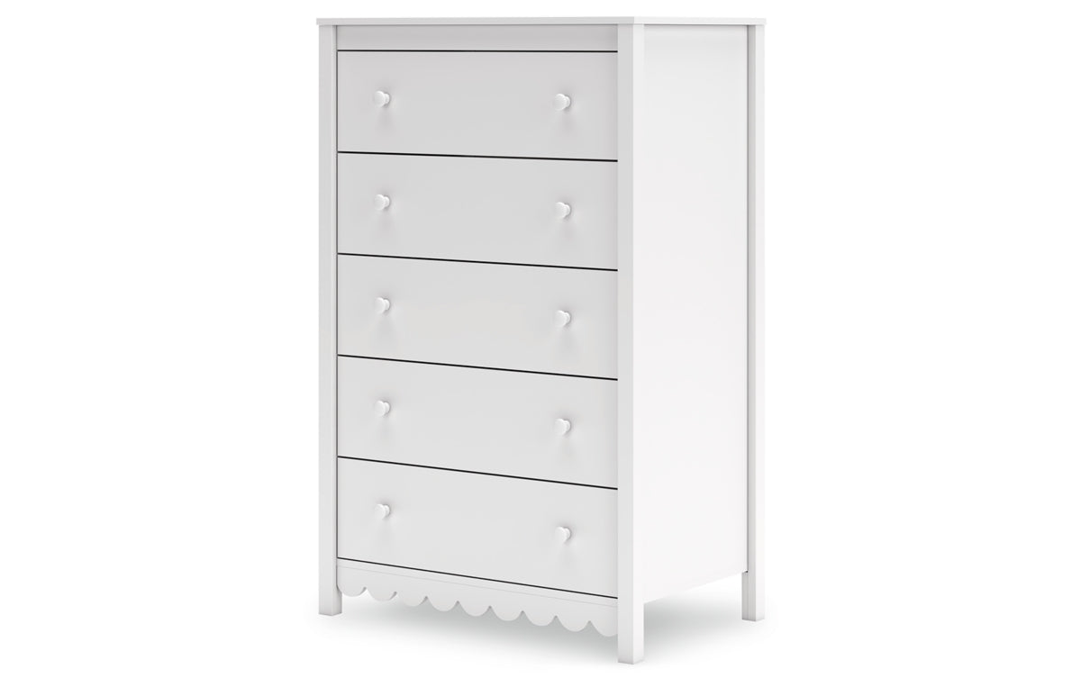 Hallityn Chest of Drawers