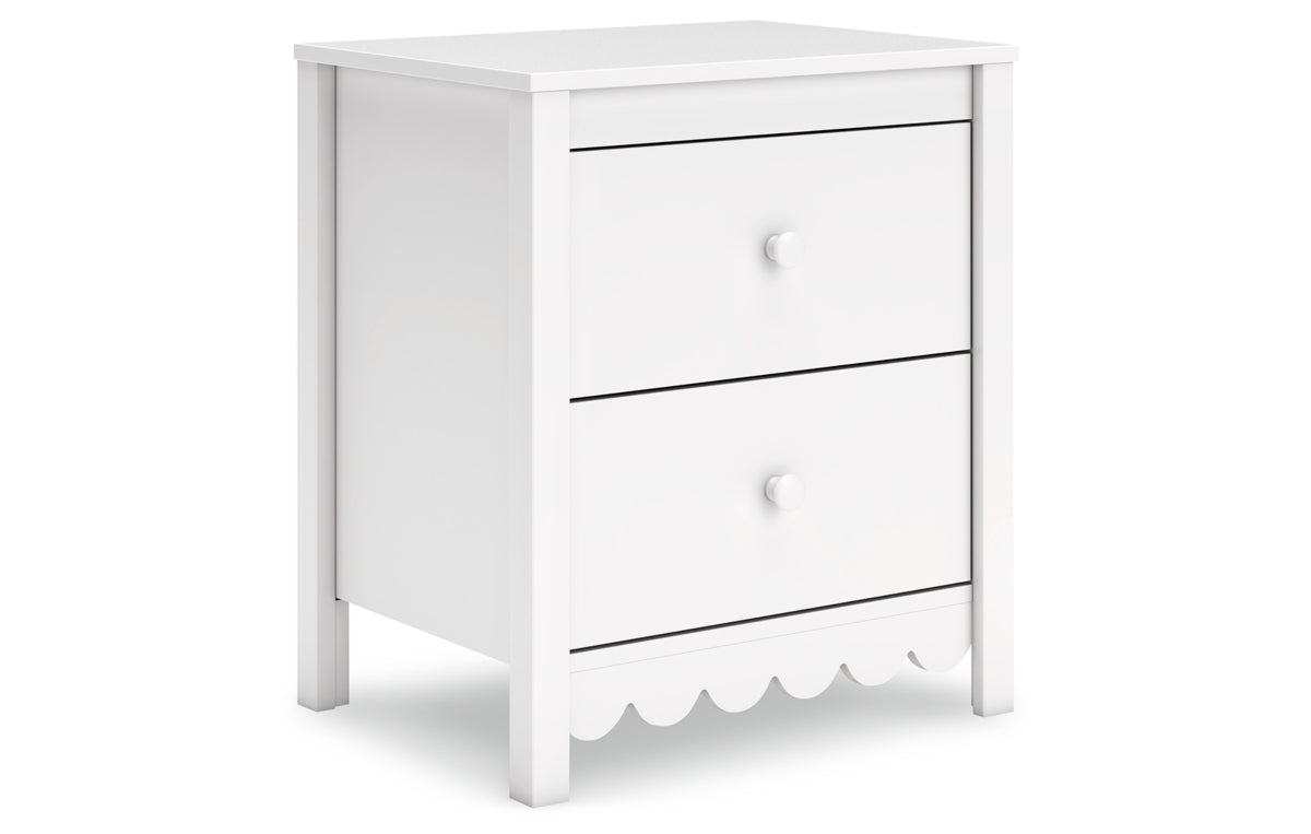 Hallityn Nightstand