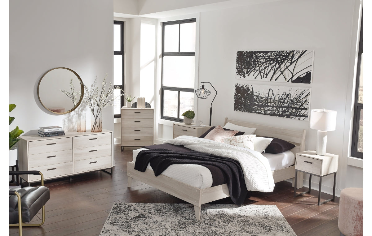 Socalle Queen Panel Platform Bed