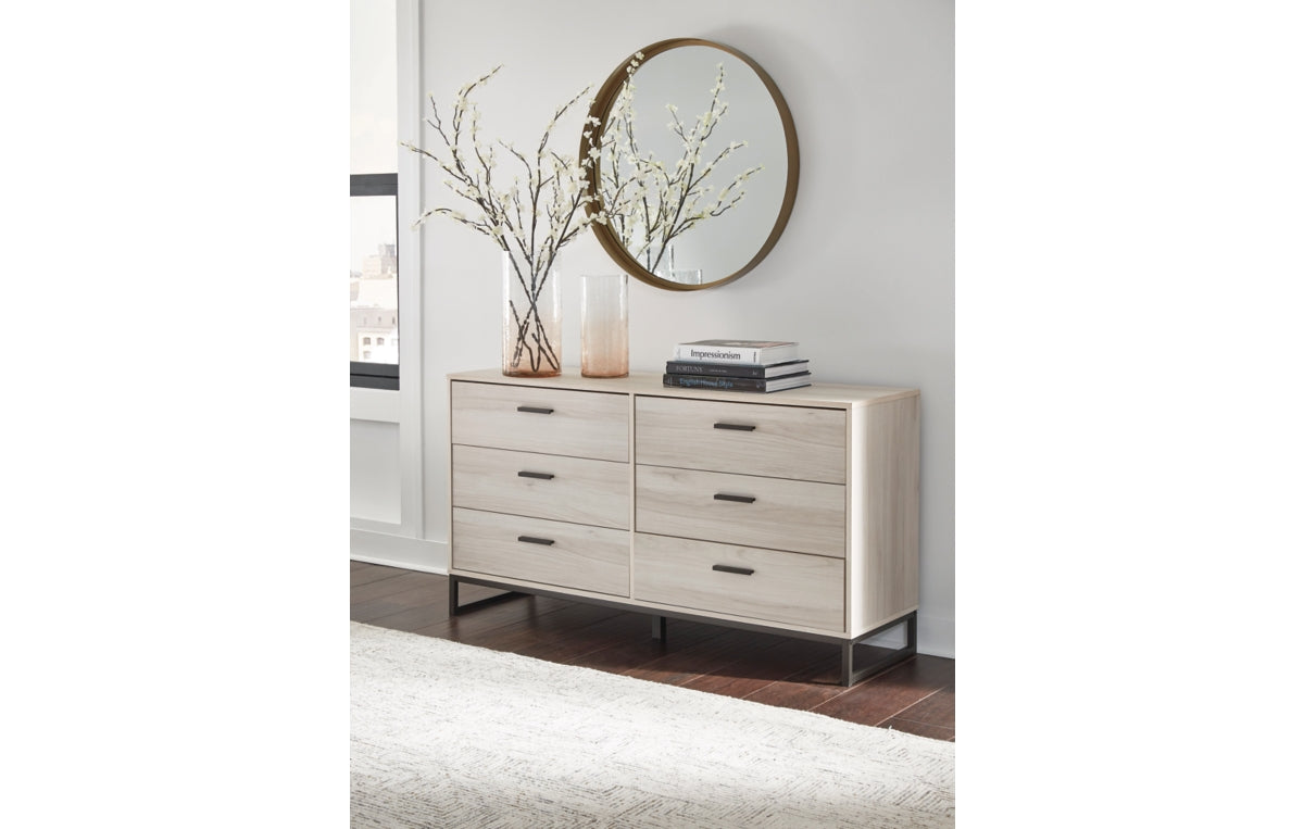 Socalle Dresser