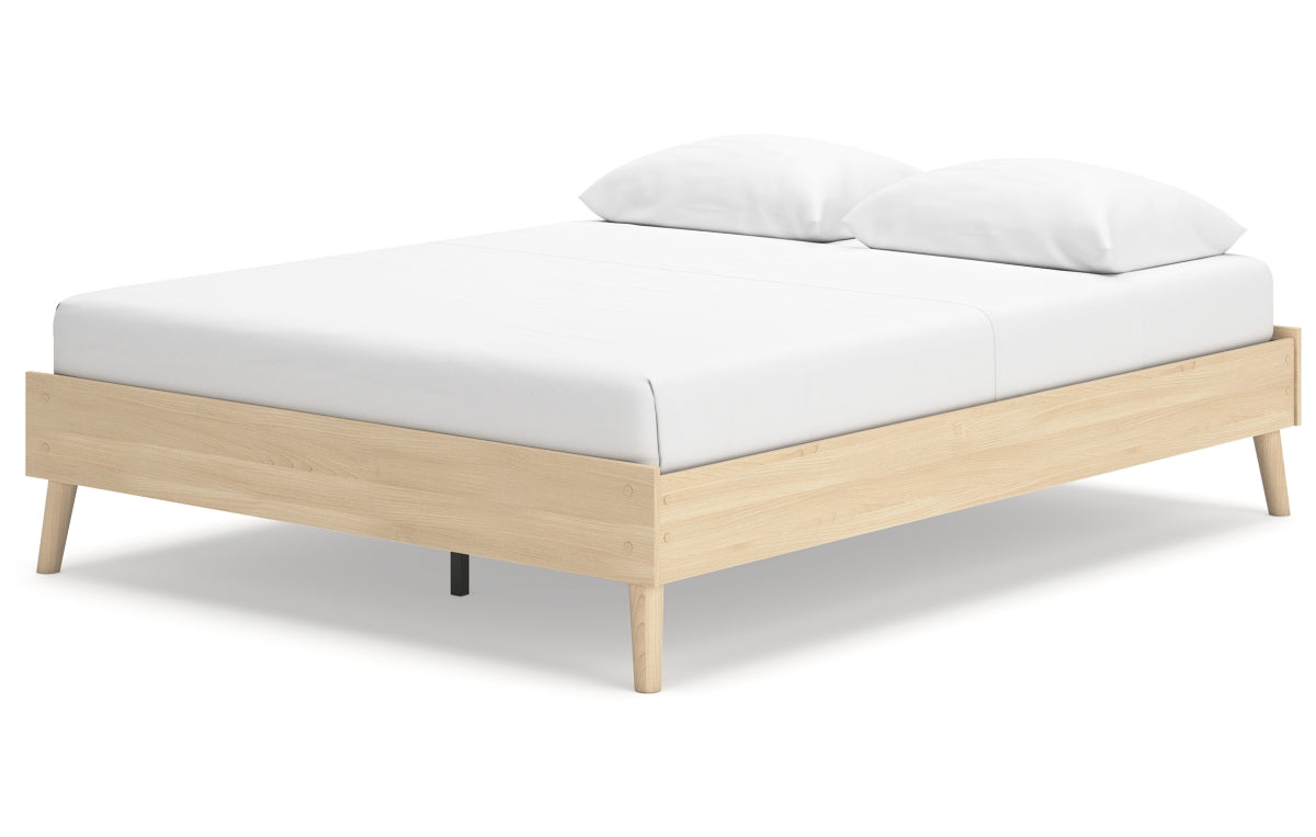 Cabinella Queen Platform Bed