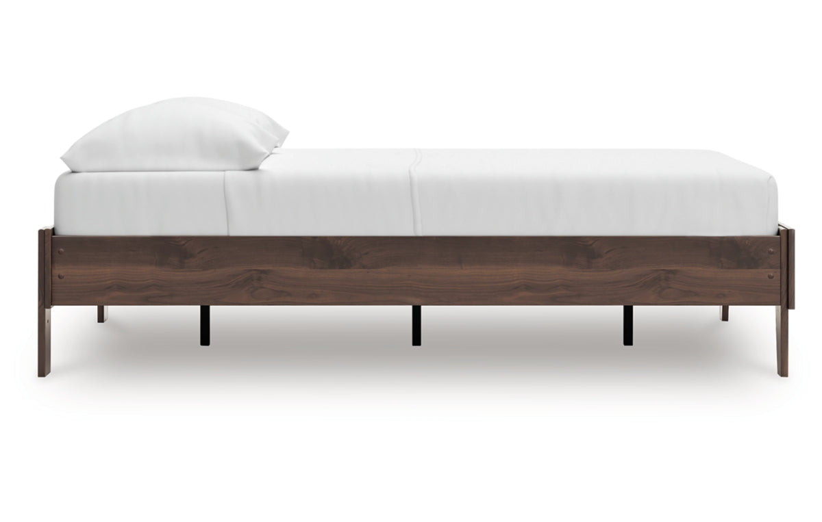 Calverson Full Platform Bed