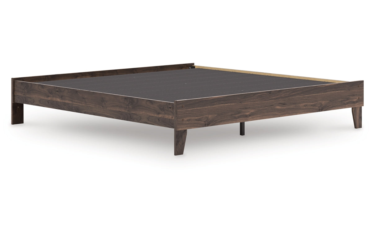 Calverson King Platform Bed