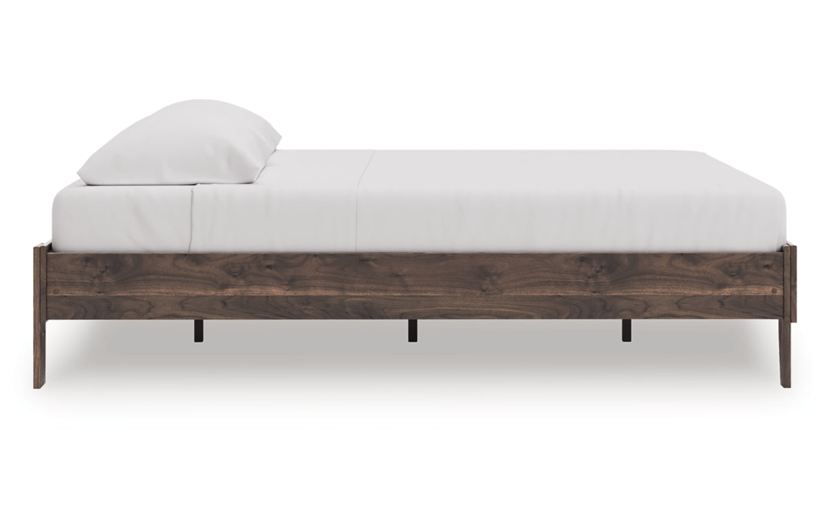 Calverson King Platform Bed
