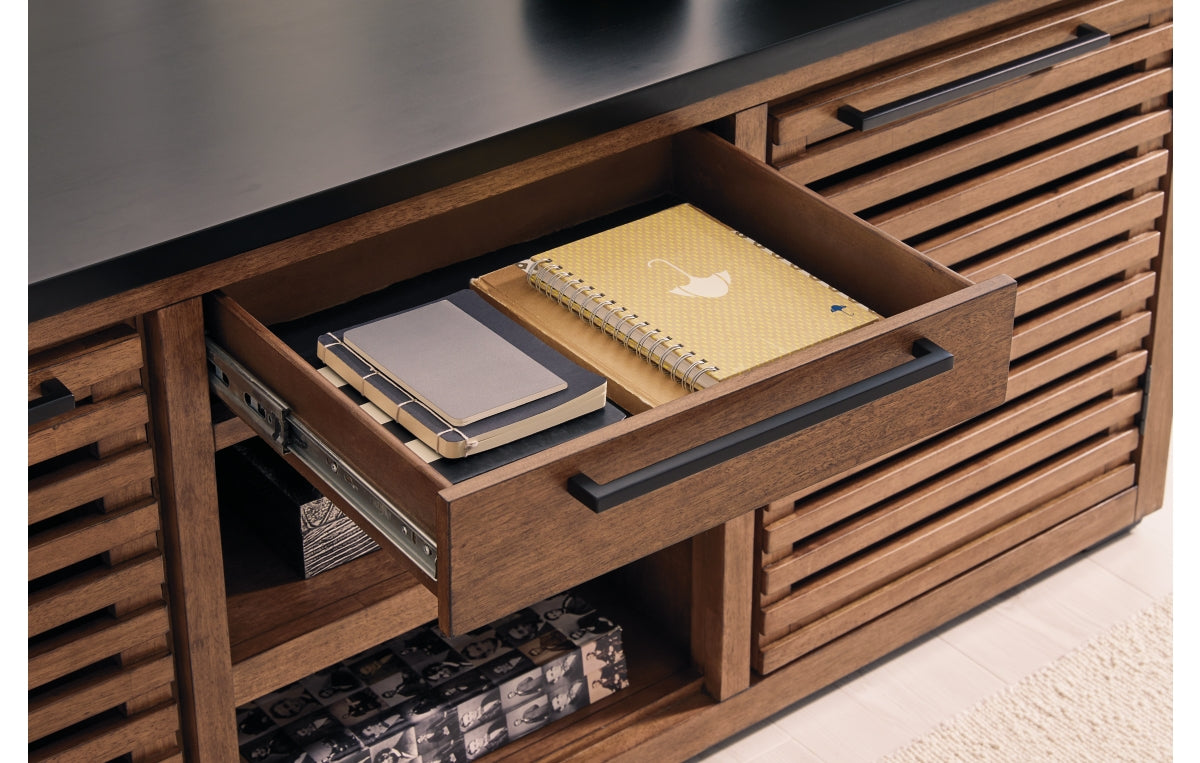 Kallari Credenza with Desk Return