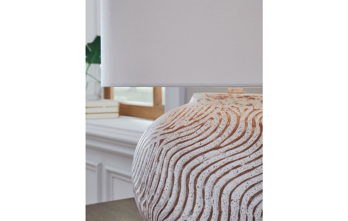 Vien Table Lamp