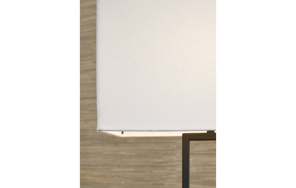 Voslen Table Lamp (Set of 2)