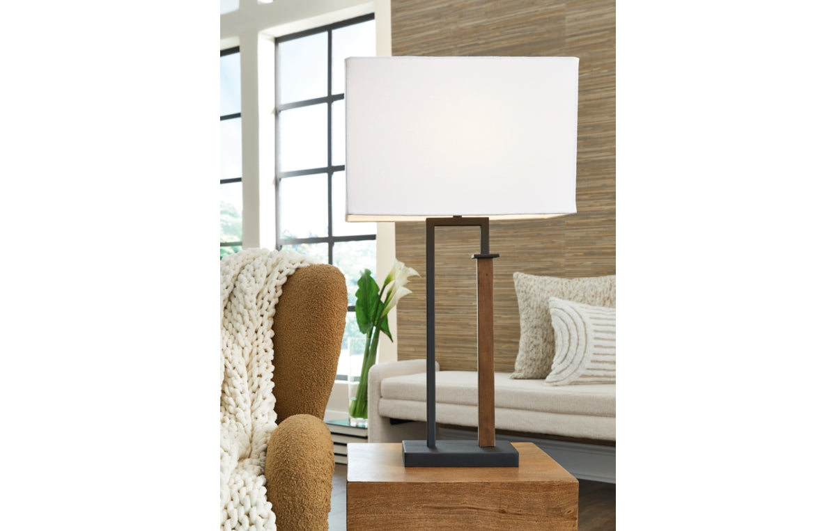 Voslen Table Lamp (Set of 2)
