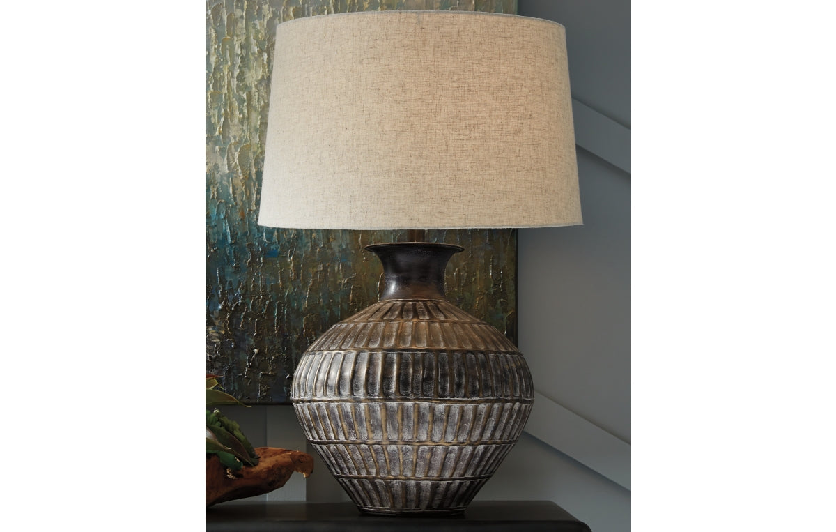 Magan Table Lamp