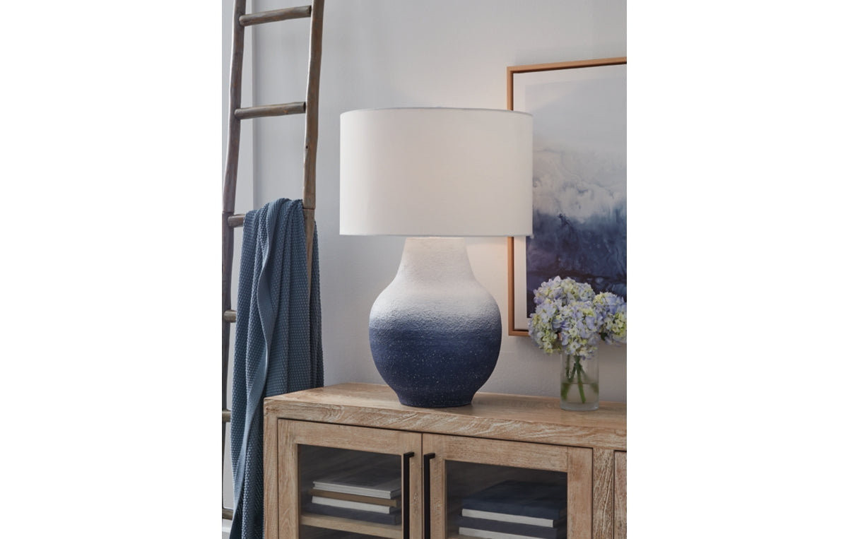 Dashland Table Lamp