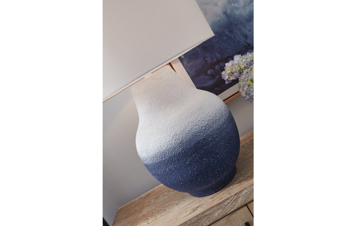 Dashland Table Lamp
