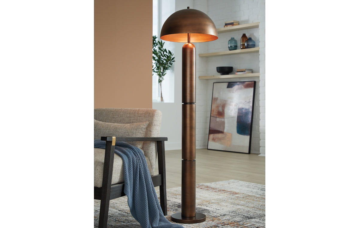 Wendfield Floor Lamp