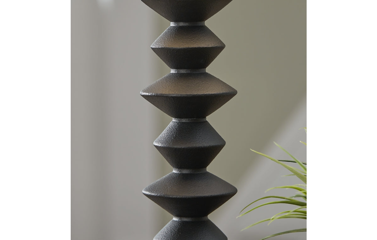 Luanndon Buffet Lamp
