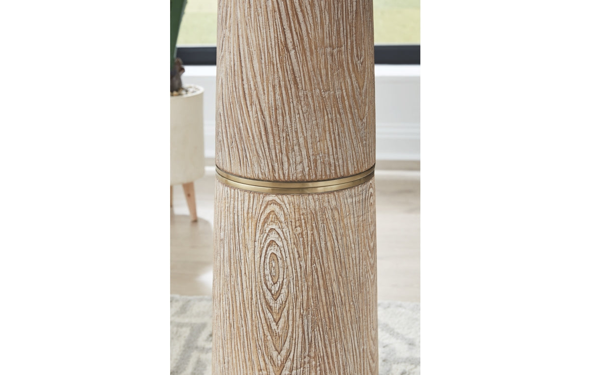 Gasparleigh Floor Lamp
