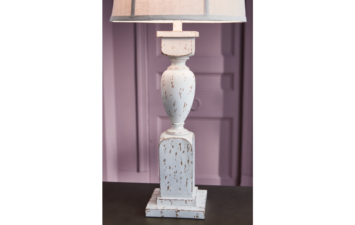 Madsbrook Table Lamp