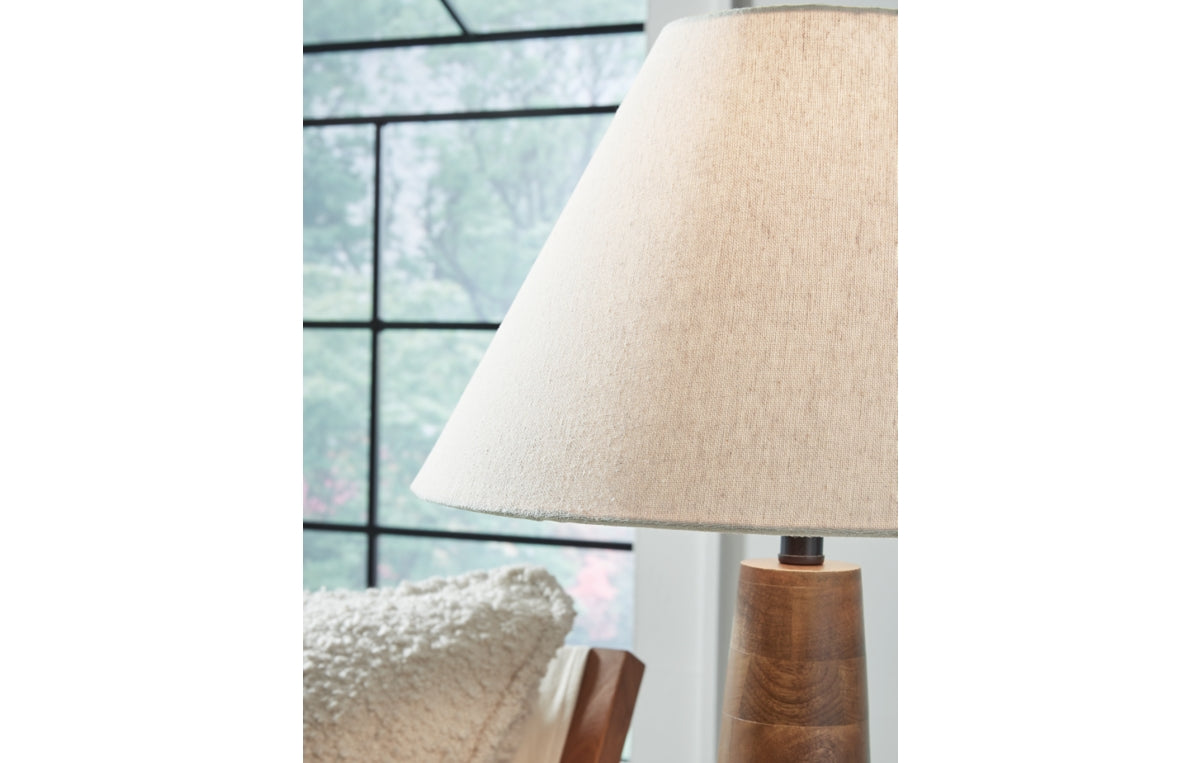 Danset Table Lamp
